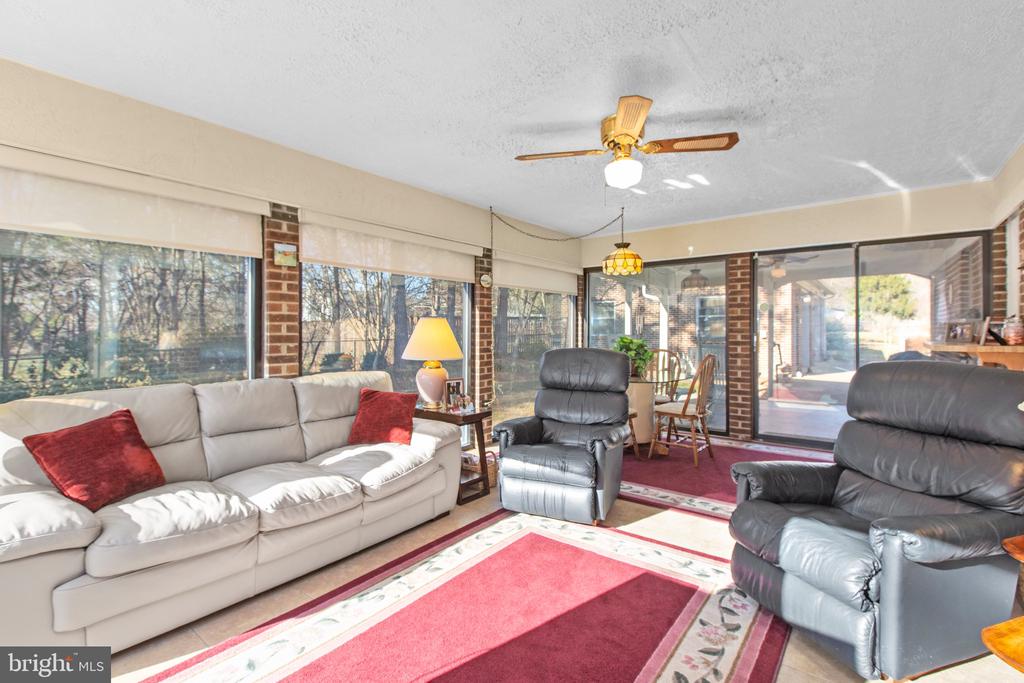 10204 GORDON ROAD