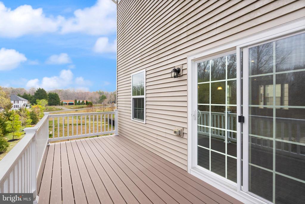 9844 CEDARMASS CIRCLE