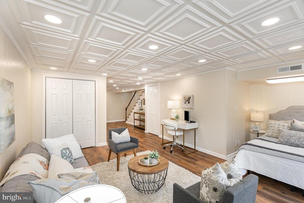 122 JANNEY COURT