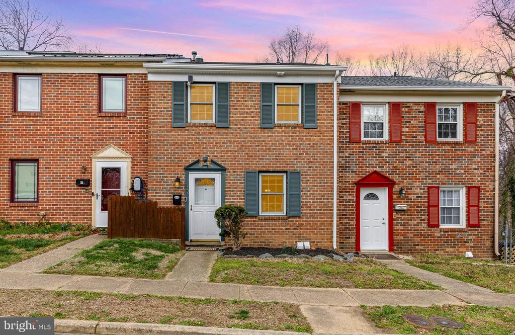 122 JANNEY COURT