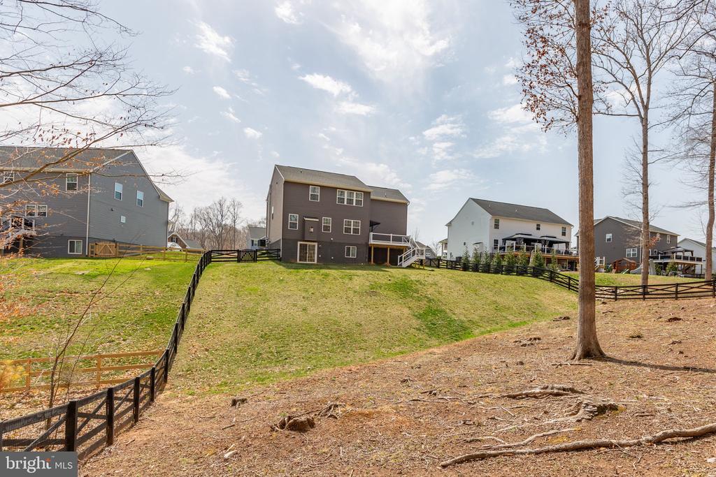 12503 BAINSWOOD COURT
