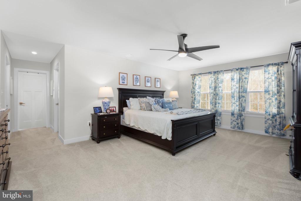 12503 BAINSWOOD COURT