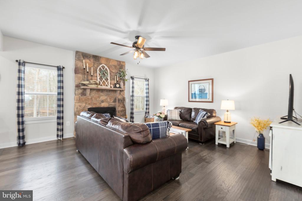 12503 BAINSWOOD COURT