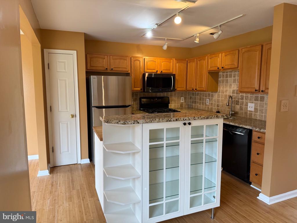 11307 WYTHEVILLE LANE