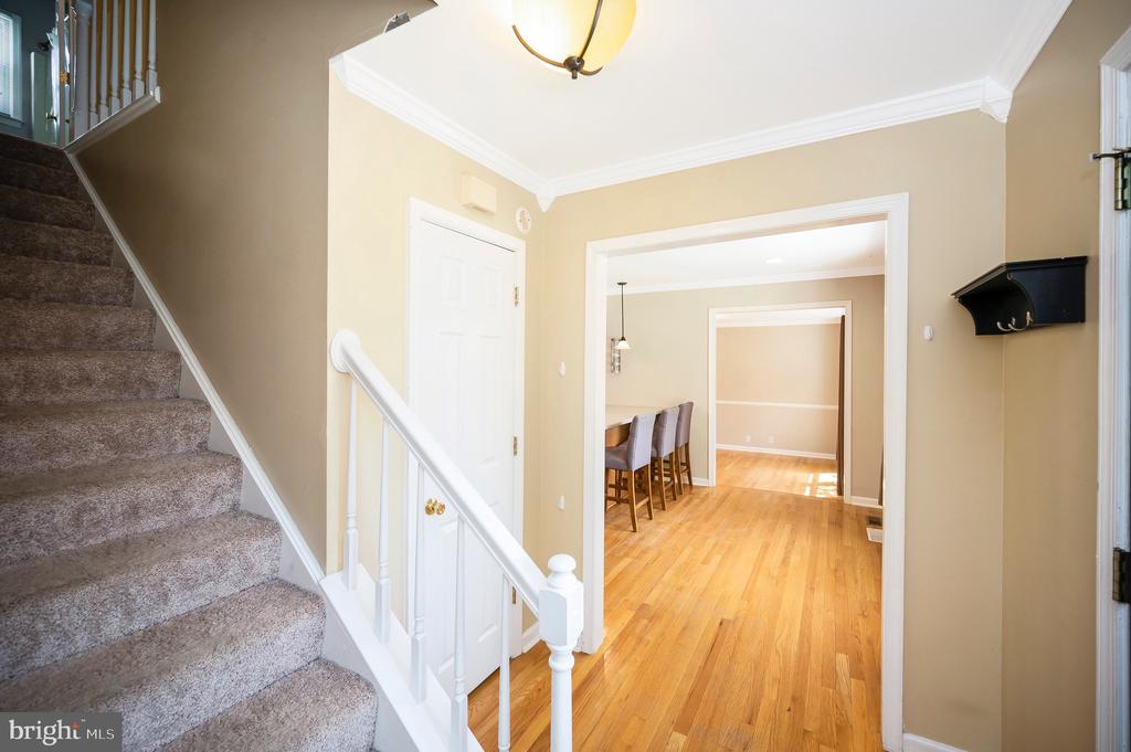 11309 CHESHIRE COURT