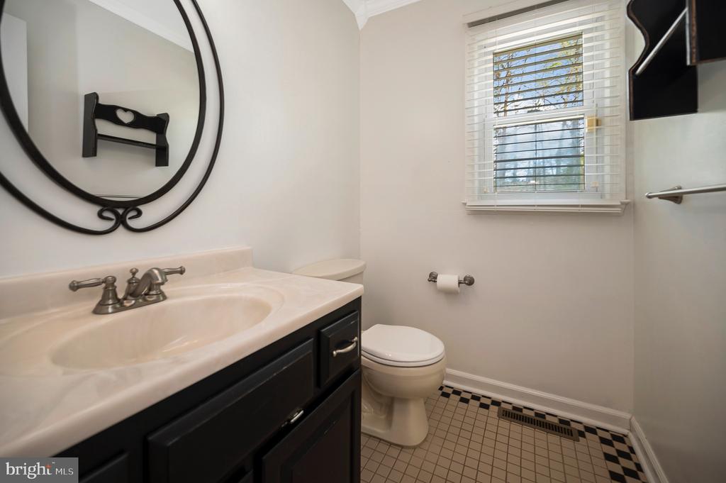 11309 CHESHIRE COURT
