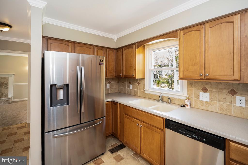 11309 CHESHIRE COURT
