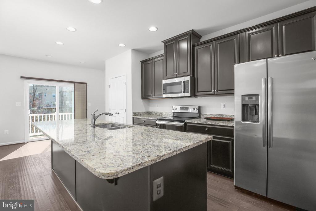 8643 ROSECRANS LANE LANE