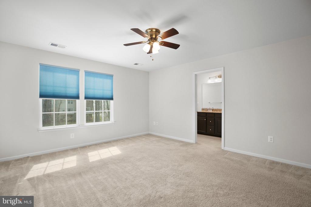 8643 ROSECRANS LANE LANE