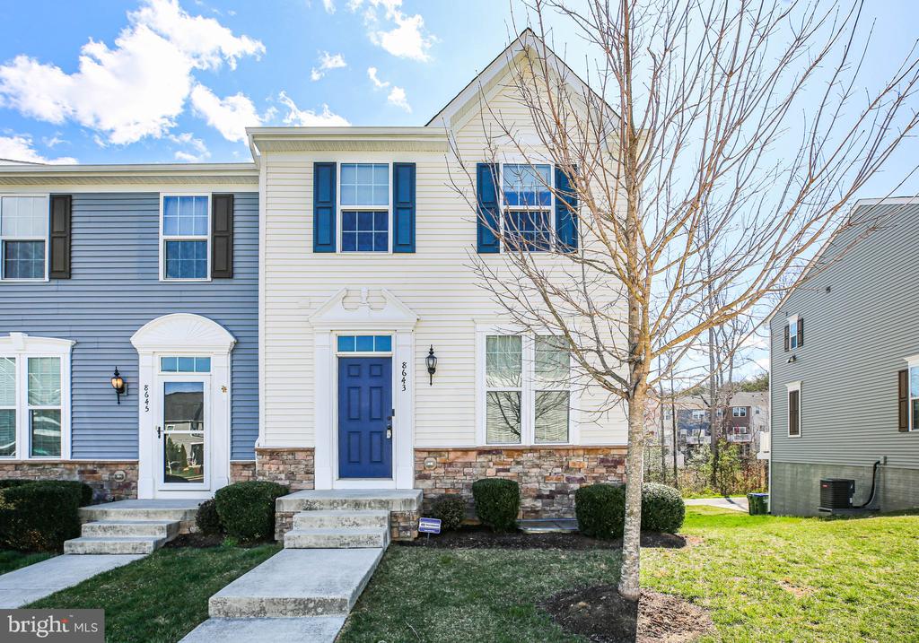 8643 ROSECRANS LANE LANE