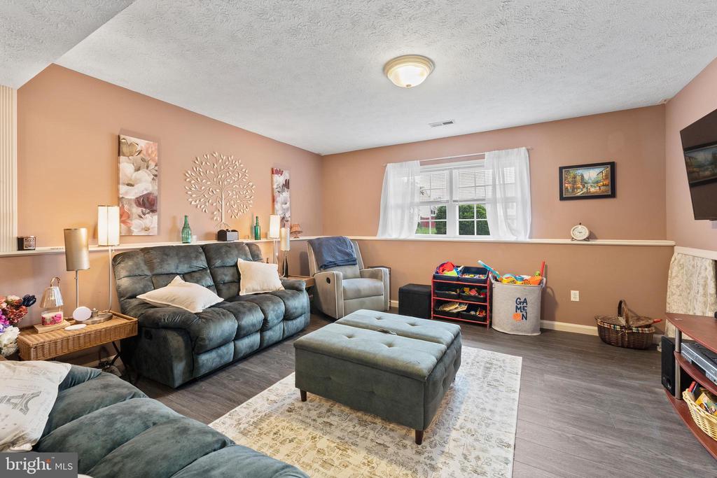 10735 ALLIE DRIVE