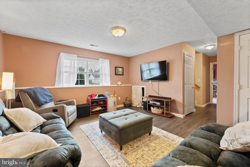 10735 ALLIE DRIVE