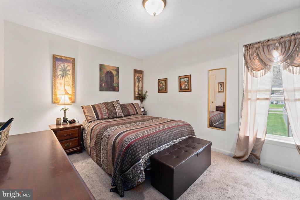 10735 ALLIE DRIVE