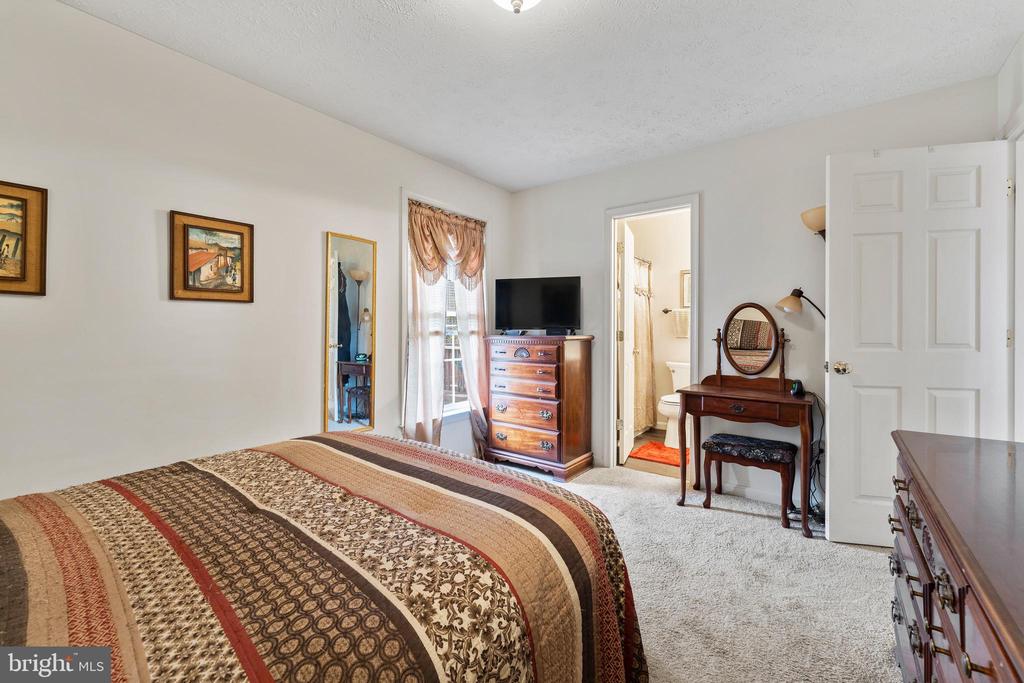 10735 ALLIE DRIVE