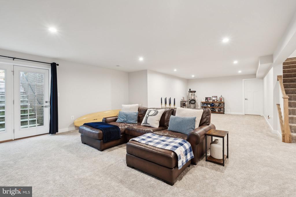 11203 BRANDER WAY