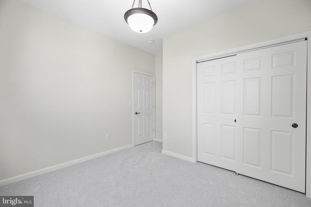 6400 QUIET POND COURT