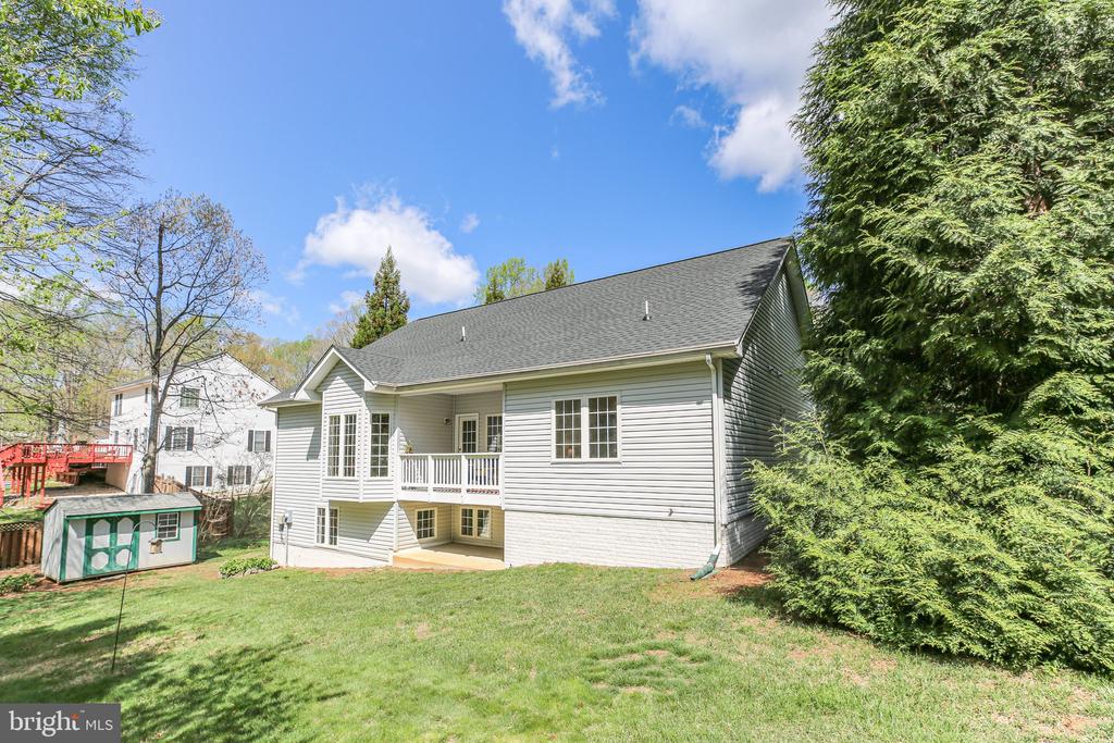 6400 QUIET POND COURT