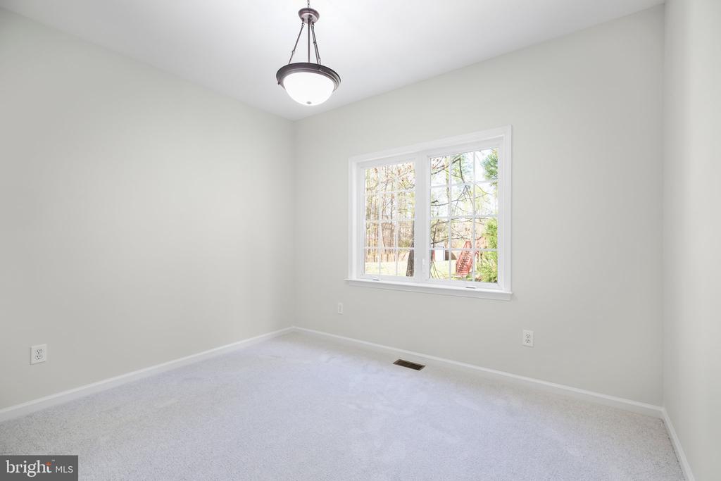 6400 QUIET POND COURT