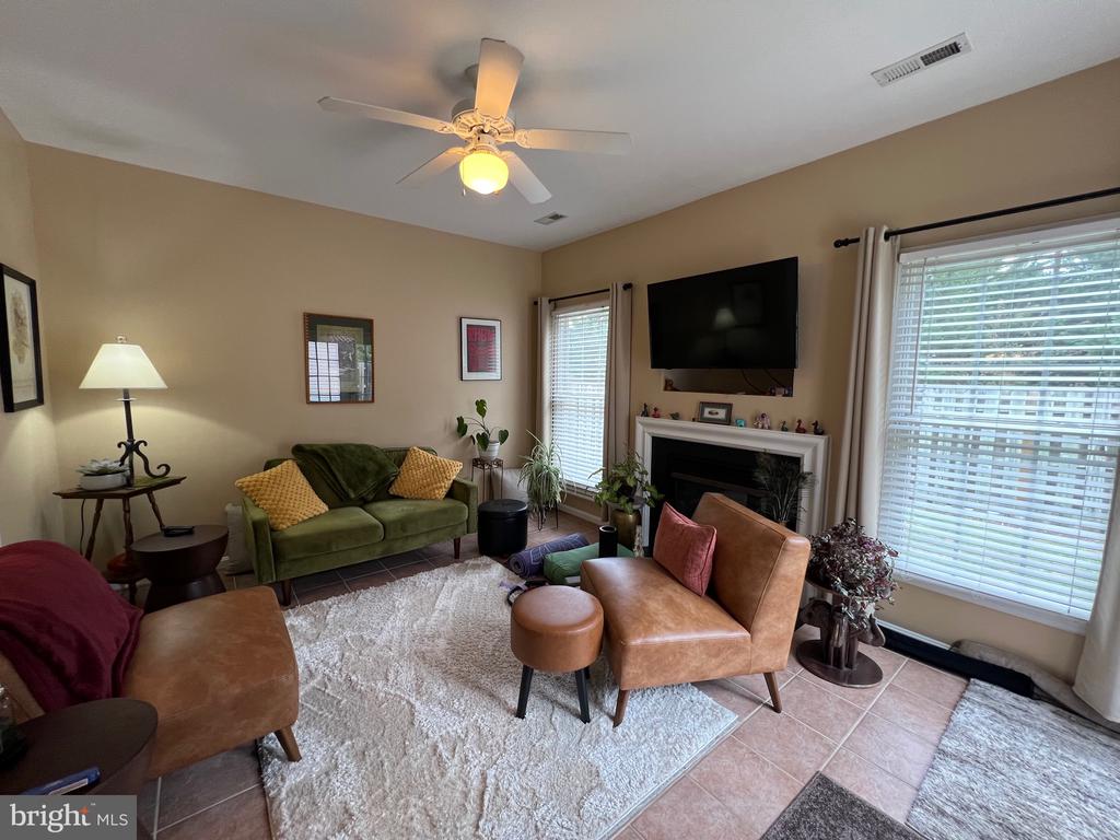 11204 LYNCHBURG DRIVE