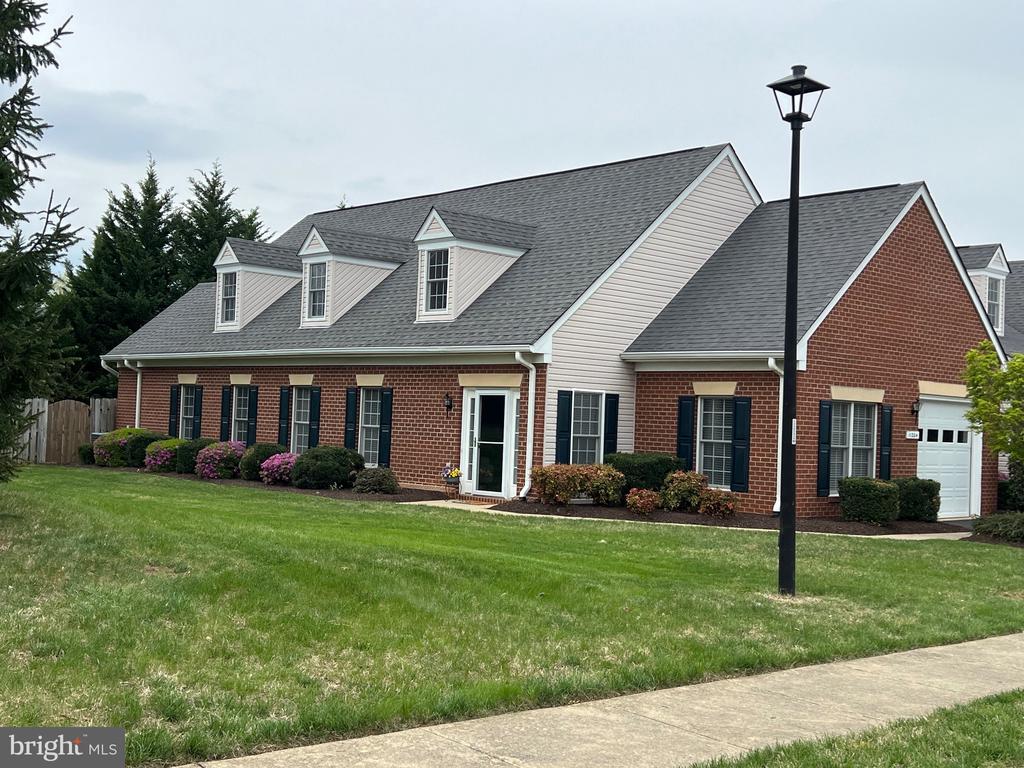 11204 LYNCHBURG DRIVE