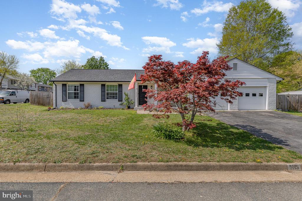5115 MACNAMARA DRIVE