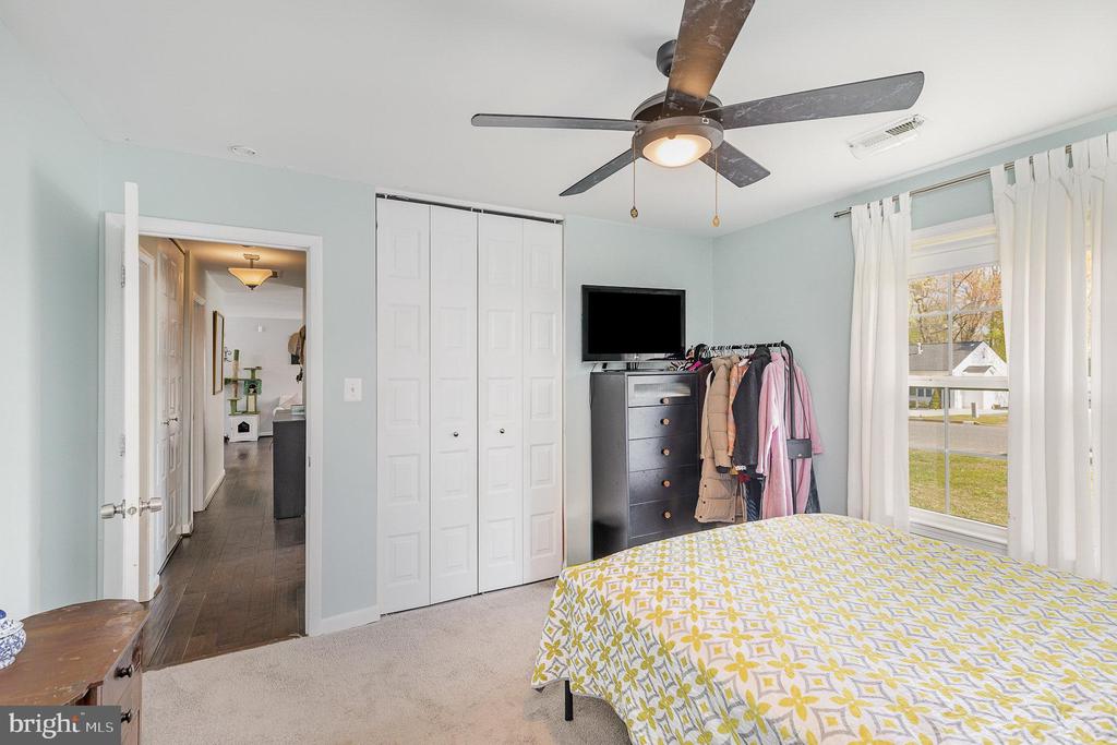 5115 MACNAMARA DRIVE