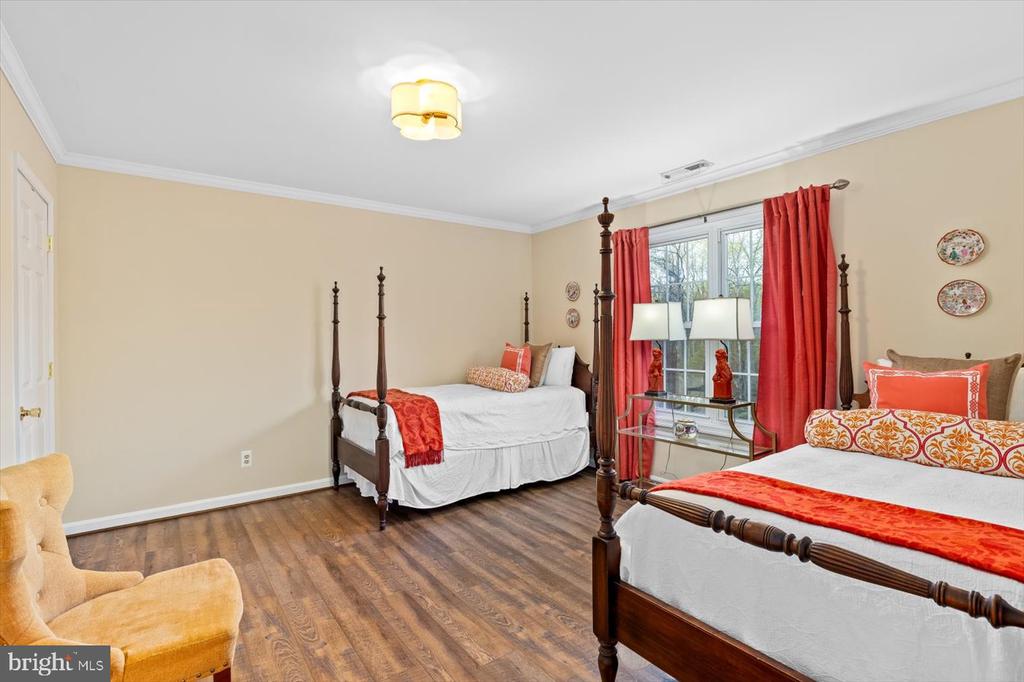 13037 ORANGE PLANK ROAD