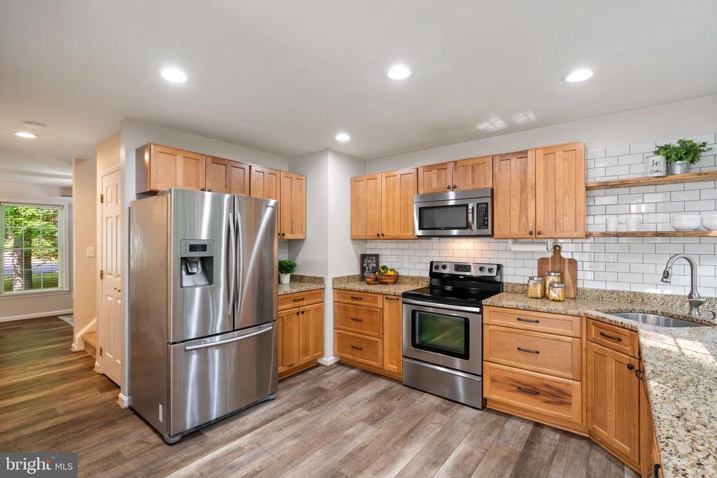 12800 PICKETT COURT