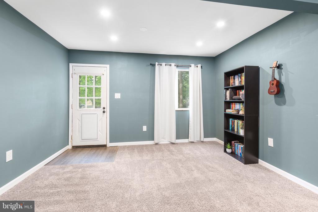 6807 WILD TURKEY DRIVE