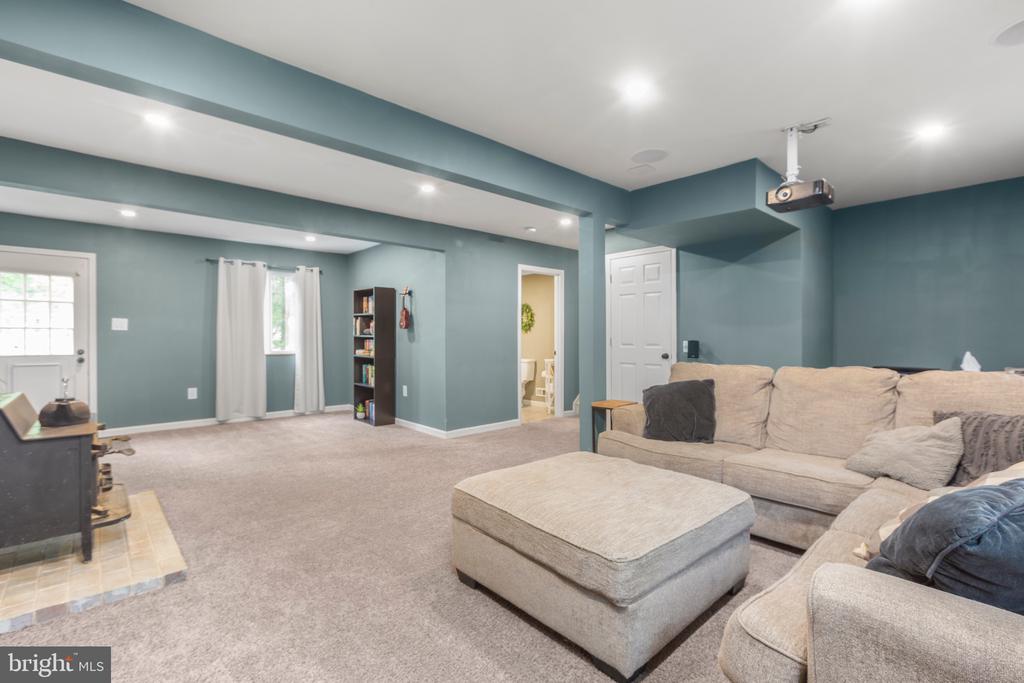 6807 WILD TURKEY DRIVE