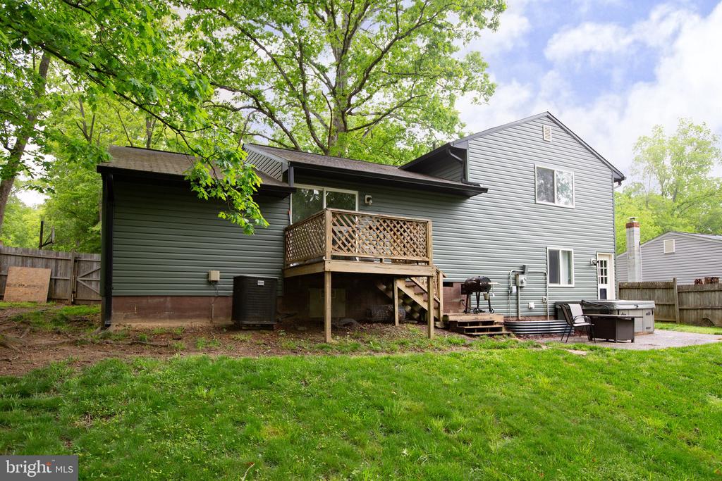 6807 WILD TURKEY DRIVE