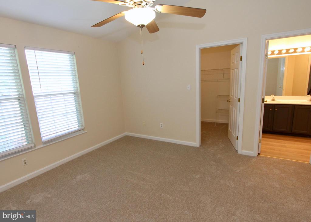 9600 BECKER COURT