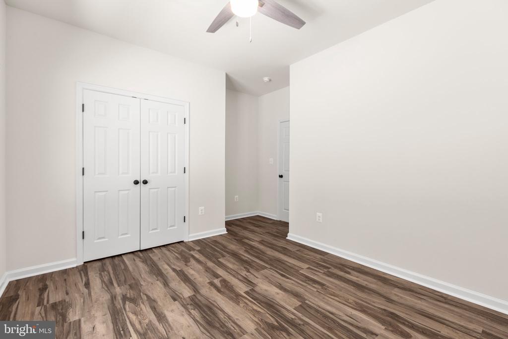 4301 CREIGHTON LANE