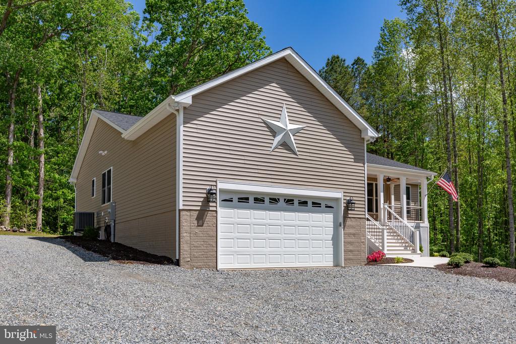 4301 CREIGHTON LANE