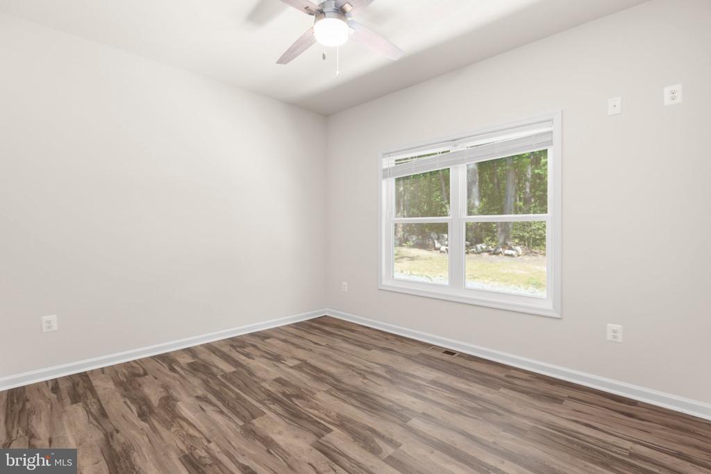 4301 CREIGHTON LANE