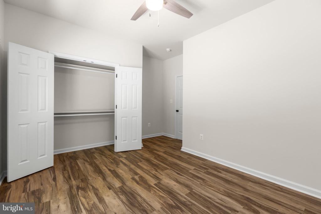 4301 CREIGHTON LANE