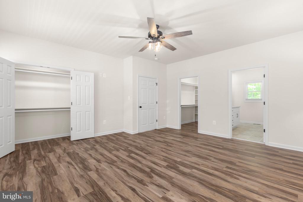 4301 CREIGHTON LANE