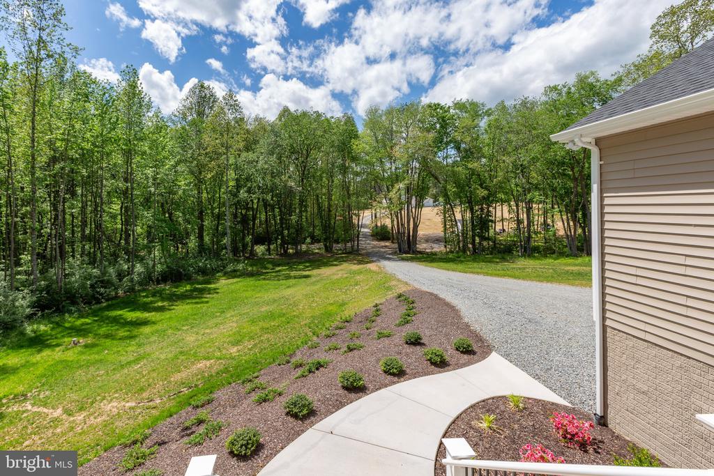 4301 CREIGHTON LANE