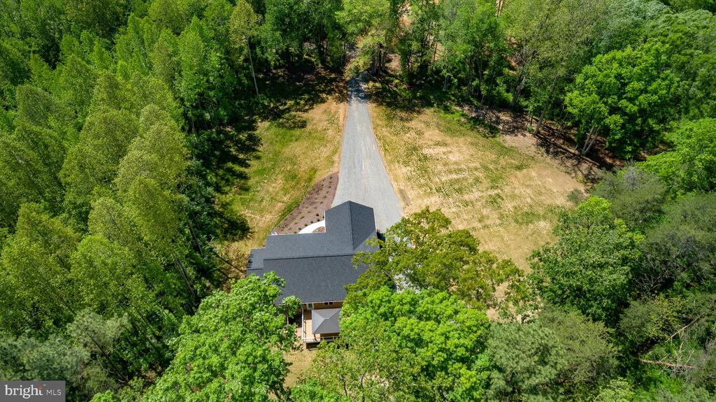 4301 CREIGHTON LANE