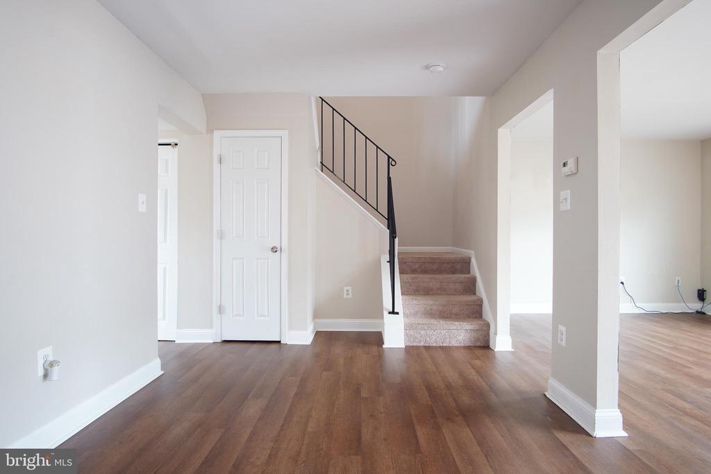 2909 BRIARWOOD LANE