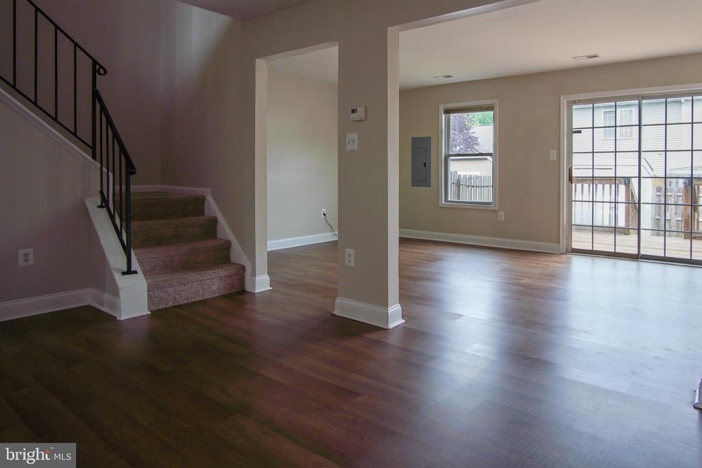 2909 BRIARWOOD LANE