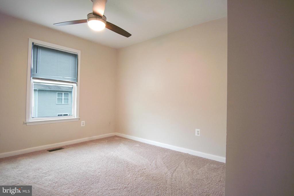 2909 BRIARWOOD LANE