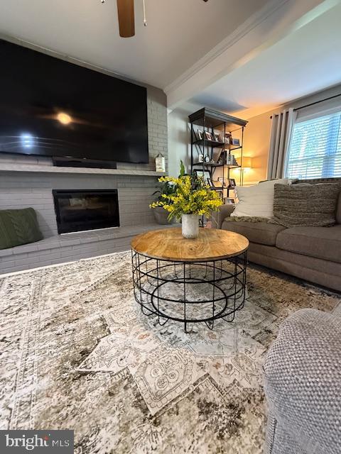 10703 MOCKINGBIRD LANE