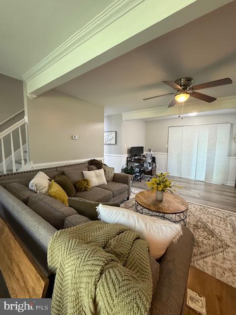 10703 MOCKINGBIRD LANE