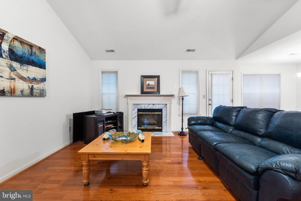 6307 WENDOVER COURT
