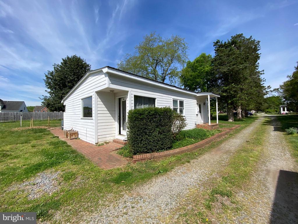 5110 BERCLAIR PLANTATION LANE