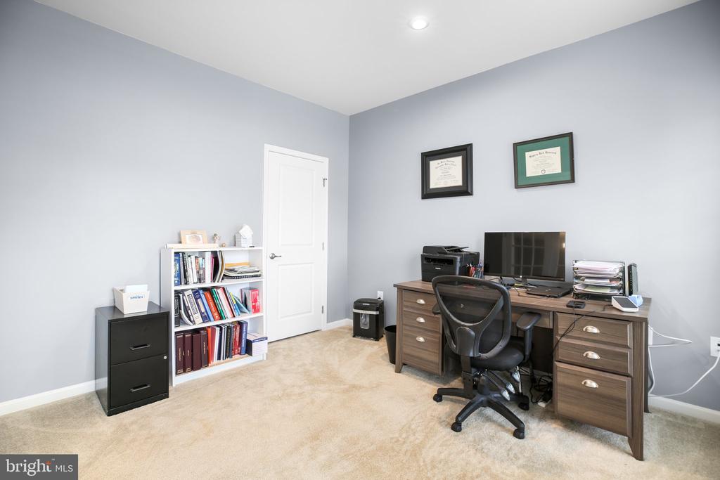 8722 WILMORE LANE