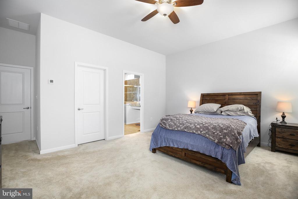 8722 WILMORE LANE