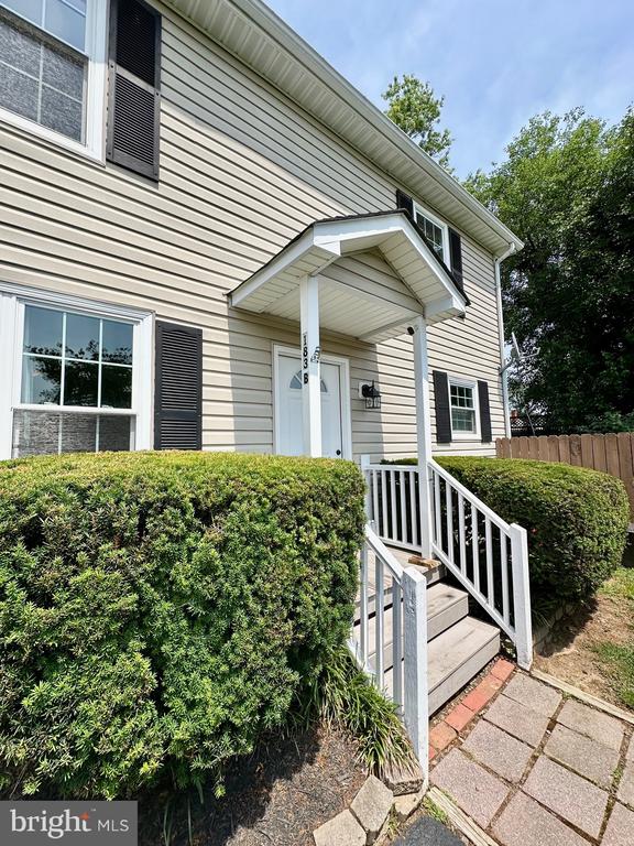 183 BEND FARM ROAD B