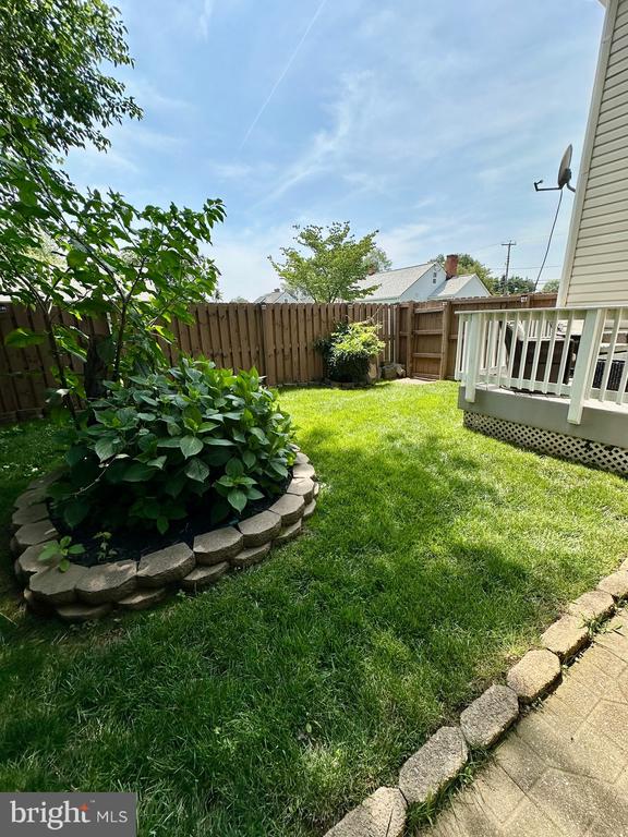 183 BEND FARM ROAD B